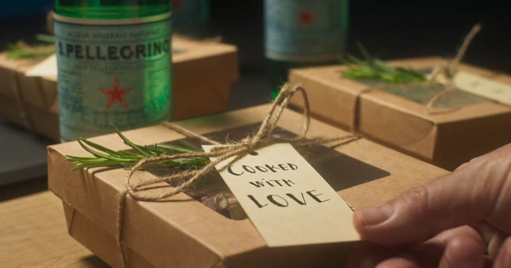 SPOT WEB - FR : "SAN PELLEGRINO Manifesto". Post production voix